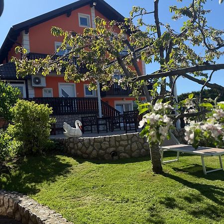 Plitvice Pension Perisic Кореница Екстер'єр фото