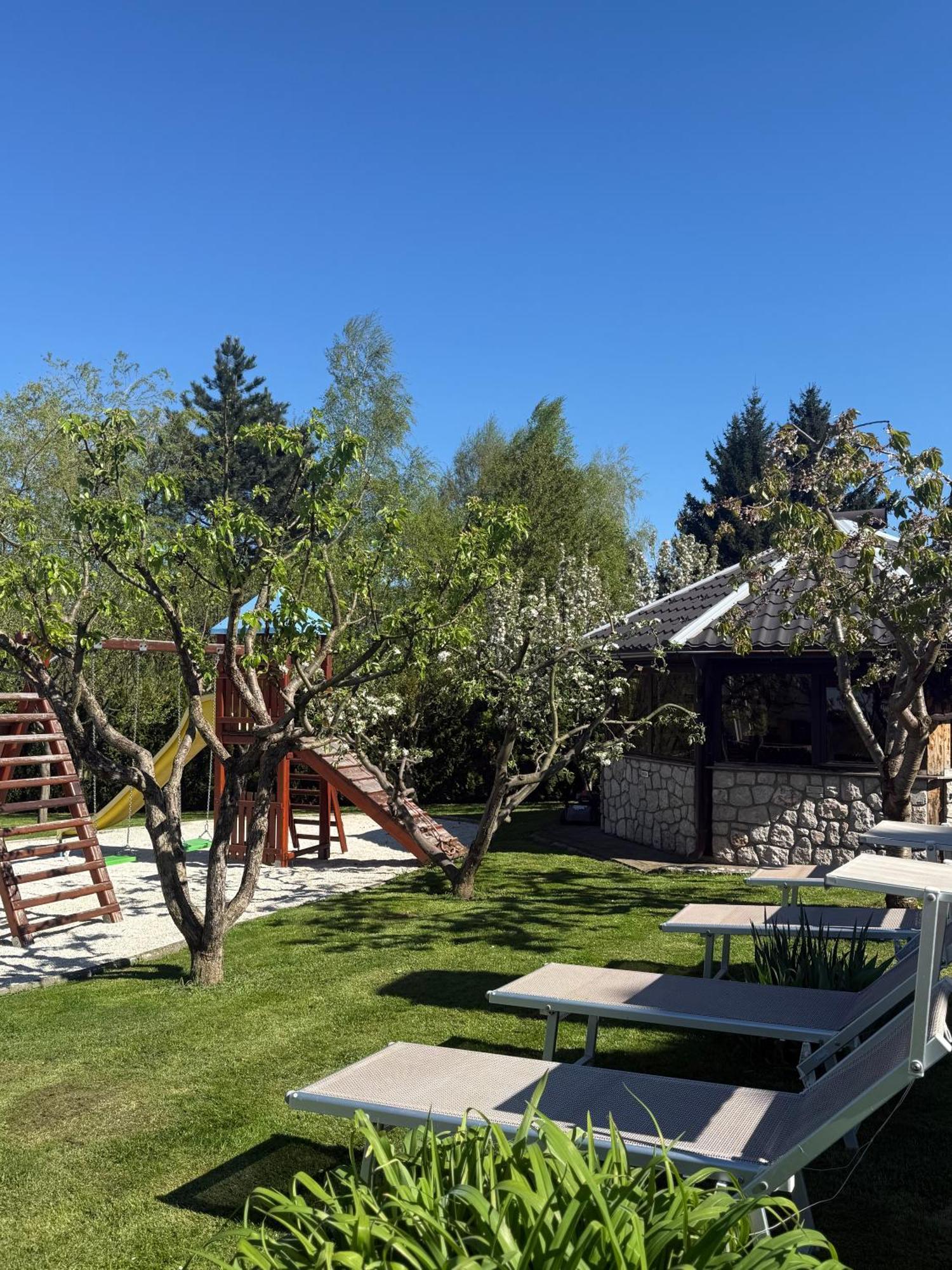 Plitvice Pension Perisic Кореница Екстер'єр фото