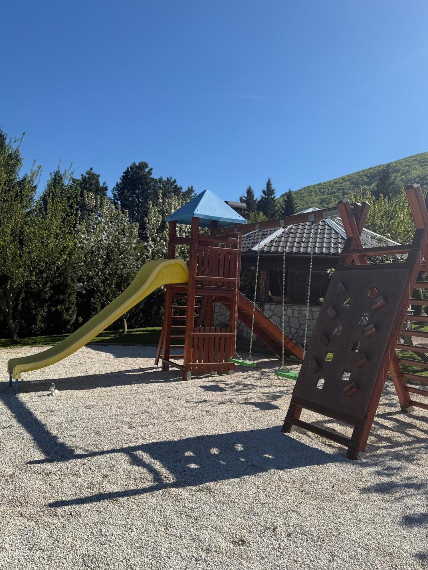 Plitvice Pension Perisic Кореница Екстер'єр фото