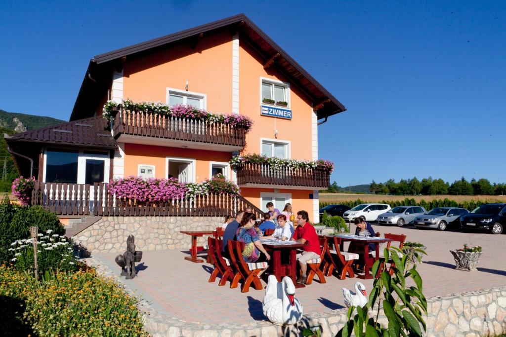Plitvice Pension Perisic Кореница Екстер'єр фото