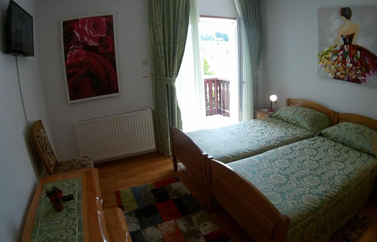 Plitvice Pension Perisic Кореница Екстер'єр фото